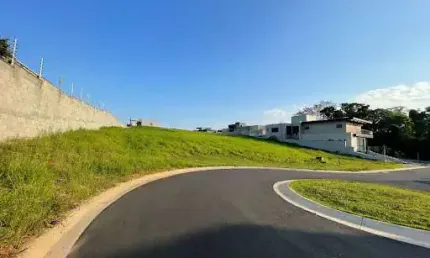 Terreno à venda, 677 m² por R$ 1.520.000,00 - Condomínio Villa Dos Pinheiros - Indaiatuba/SP
