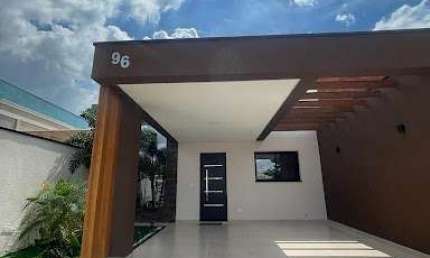 Casa com 3 dormitórios sendo 1 suíte à venda, 104 m² por R$ 900.000 - Condomínio Vila Paraty - Indaiatuba/SP