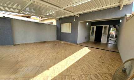 Casa para Venda em Mogi Guaçu, Jardim Bandeirantes, 2 dormitórios, 2 banheiros, 2 vagas