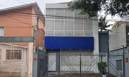 Aluga-se Casa Coml de 350m² no Ipiranga com 11 salas
