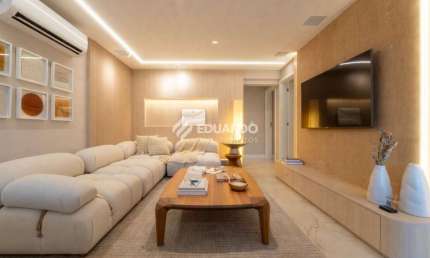 Sky Tower apartamento à venda finamente decorado em Balneário Perequê - Porto Be