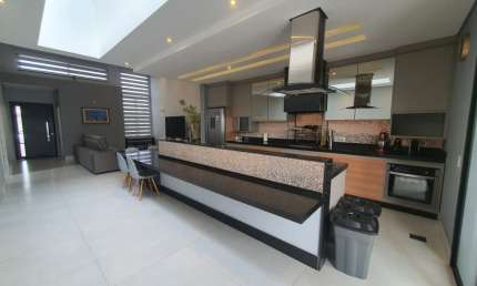 Linda Casa no Residencial Phytus – Jacaré, Cabreúva/SP