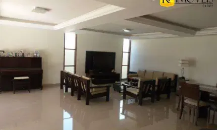 Casa com 05 quartos à venda em condomínio de alto padrão, Cabo Frio/RJ