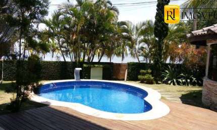 Casa de Frente para a Lagoa em Condomínio de Alto Padrão em Cabo Frio/RJ
