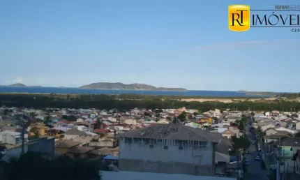 Terreno privilegiado com vista para a Praia do Peró em Cond. dos Pássaros
