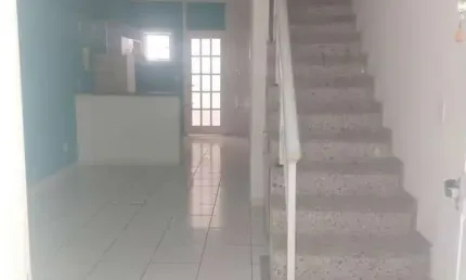Casa Duplex 2 quartos à venda no Cond. Portal das Palmeiras - Cabo frio/RJ