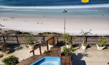 Cobertura  à venda com vista total da Praia do Forte, Cabo Frio/RJ