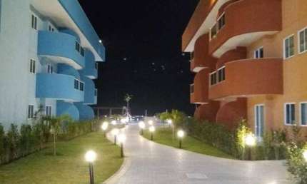 Apartamento em condomínio com praia particular em Arraial do Cabo, RJ