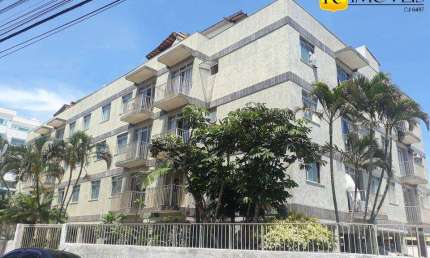 Ótimo Apartamento à venda na quadra da Praia do Forte em Cabo Frio/RJ