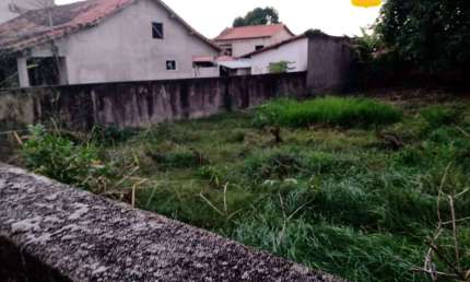 Terreno com 450m² a venda em Três Vendas - Araruama/RJ