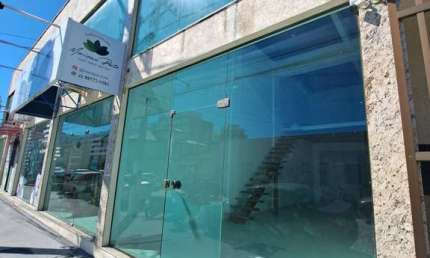Loja com 103m² para locação perto da UERJ em Cabo Frio/RJ