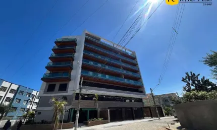 Cobertura linear de 3 quartos à venda no Algodoal, Cabo Frio/RJ