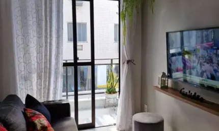 Apartamento reformado de 2 quartos à venda no Braga, Cabo Frio/RJ