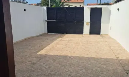 Casa independente de 3 Quartos para locação fixa em Cabo Frio/RJ