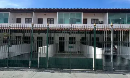 Casa em condomínio fechado com 2 quartos à venda na Vila Blanche, Cabo Frio 