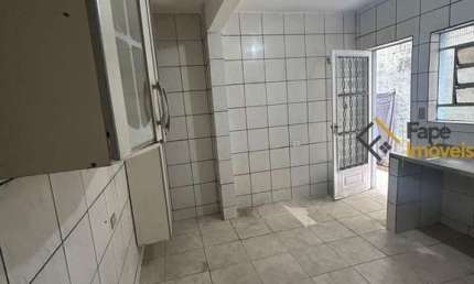 Casa com 1 quarto para alugar na Rua Monsenhor Januário Sangirardi, 111, Vila Cavaton, São Paulo