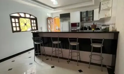 Casa para Venda em Mogi das Cruzes, Residencial Colinas, 3 dormitórios, 2 suítes, 3 banheiros, 2 vagas