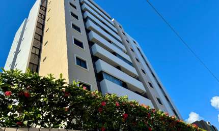 Vendo Apartamento na Jatiúca - Localização Privilegiada!