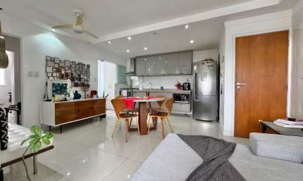 Apartamento para Venda em Salvador, Pituba, 3 dormitórios, 1 suíte, 2 banheiros, 1 vaga