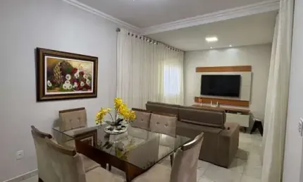 Casa para Venda em Araxá, SERRA MORENA, 3 dormitórios, 1 suíte, 2 banheiros, 4 vagas