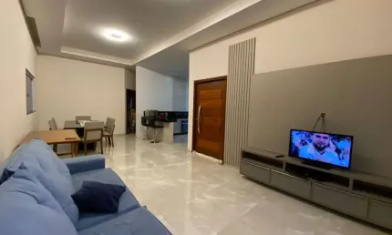 Casa para Venda em Araxá, MANGABEIRAS V, 2 dormitórios, 1 suíte, 2 banheiros, 4 vagas