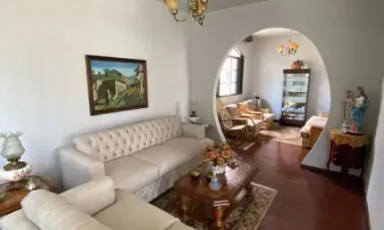 Casa para Venda em Araxá, MORADA DO SOL, 3 dormitórios, 1 suíte, 2 banheiros, 2 vagas