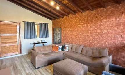 Casa para Venda em Araxá, RECANTO DO BOSQUE, 3 dormitórios, 1 suíte, 3 banheiros, 3 vagas