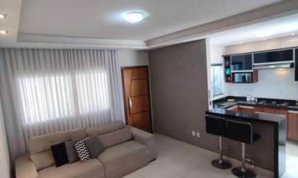 Casa para Venda em Araxá, PORTAL DO CAMBURI, 2 dormitórios, 1 banheiro, 2 vagas