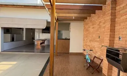 Casa para Venda em Araxá, SOLARIS, 3 dormitórios, 1 suíte, 2 banheiros, 2 vagas