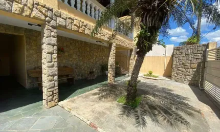 Casa à venda, 3 quartos, 2 suítes, 5 vagas, CENTRO - ÁGUAS DE SÃO PEDRO/SP