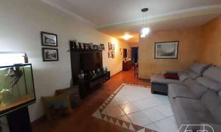 Casa em Condomínio à venda, 3 quartos, 1 suíte, 2 vagas, Jardim Caxambu - PIRACICABA/SP