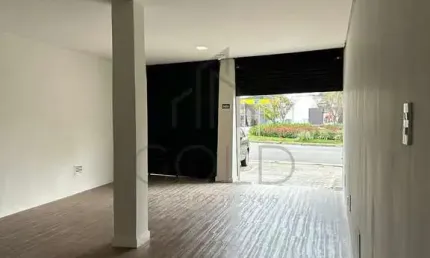Salão para alugar em Campinas, Parque Taquaral, com 115 m²