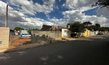 Terreno à venda em Hortolândia, Parque Ortolândia, com 380 m²