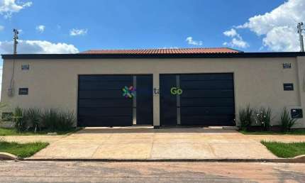 Casa com 3 quartos à venda na RM 10, 1, Residencial Marília, Senador Canedo por R$ 430.000