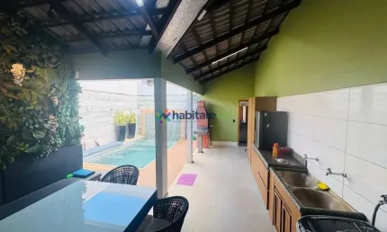 Casa com 3 quartos à venda na Uberaba, 1, Jardim Ana Lúcia, Goiânia por R$ 760.000