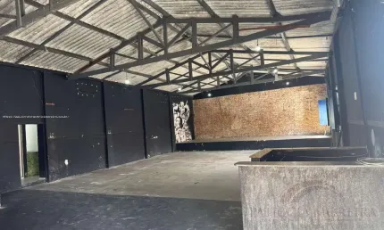 Galpão para Locação em Mogi das Cruzes, Centro, 4 banheiros