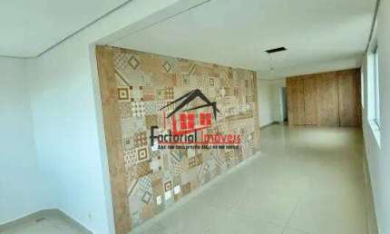 Apartamento 4 quartos, um por andar no  bairro Castelo