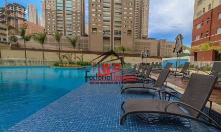 Apartamento decorado com 104m² e duas vagas de garagem no Vila da Serra