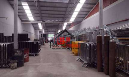 Galpão com 2000m² próximo do Shopping Estação e Av. Cristiano Machado