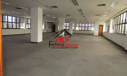 Sala comercial com 1 sala para alugar na Rua Levindo Lopes, Savassi, Belo Horizonte