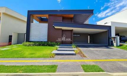 Linda Casa Térrea com 4 Suítes plenas no Jardins Itália, exclusividade e sofisticação.
