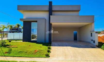 Casa Térrea com 3 Suítes no Condomínio Jardins Capri