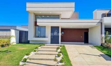 Casa Térrea localizada no Terras Alpha com 3 suítes plenas