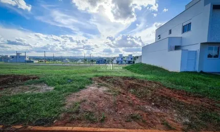 Lote Jardins Parma com  265 63m², Agio: R$ 104.000,00