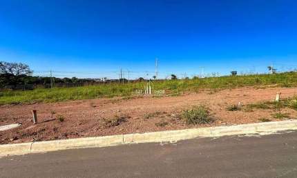 Lote condomínio Aldeia do parque com 250,00 m² -Agio R$ 100.000,00