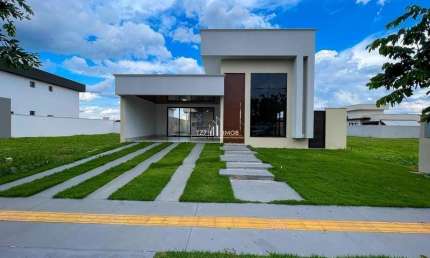 Casa térrea com 3 suítes plenas sendo uma master + Home Office.