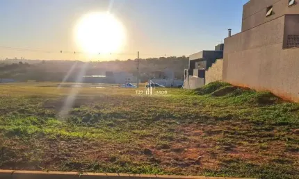 Lote Jardins Parma com 251,25m², Quitado e Registrado: R$ 252 500,00.