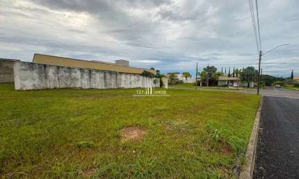 Lote Jardim Veneza com 372,30m² - Por Apenas R$ 250.000,00