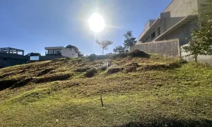 Lote Condomínio Vale Verde, com 400,69 m², quitado e registrado