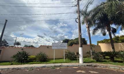 Espetacular terreno residencial para venda em Vila Cristal, 5,000m²